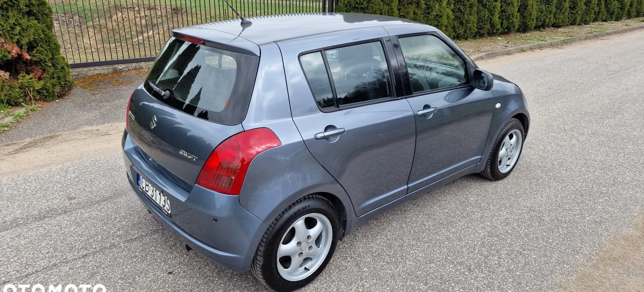 Suzuki Swift cena 11900 przebieg: 173798, rok produkcji 2007 z Toruń małe 781
